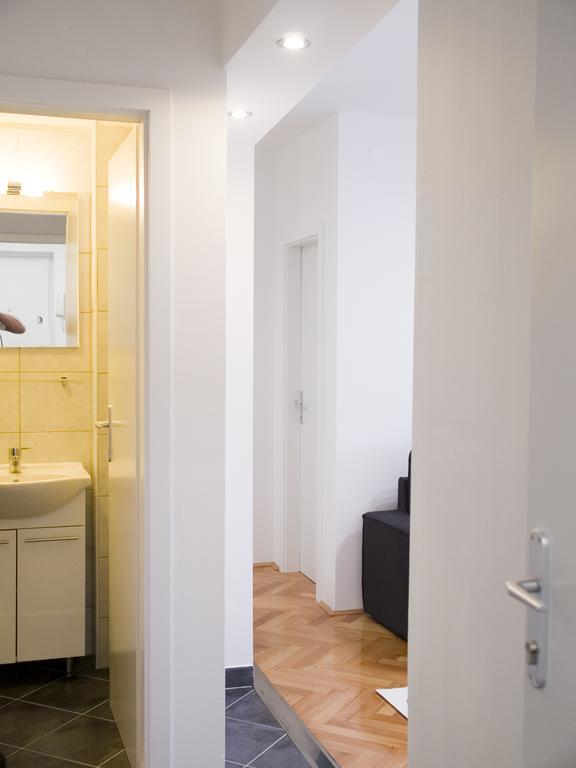 Apartments Zvone Σπλιτ Εξωτερικό φωτογραφία